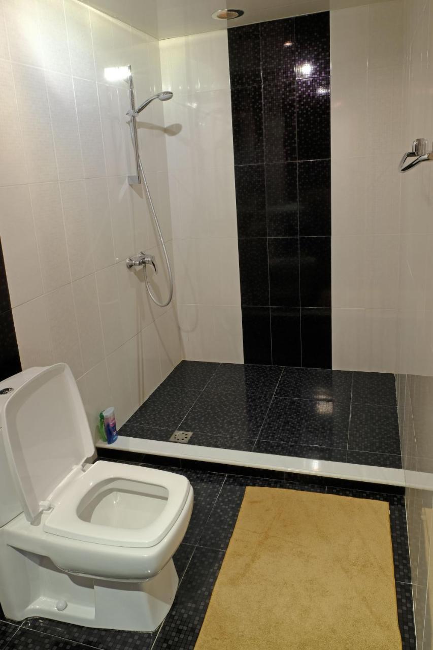 Chez Yvette Bed & Breakfast Garni Bagian luar foto